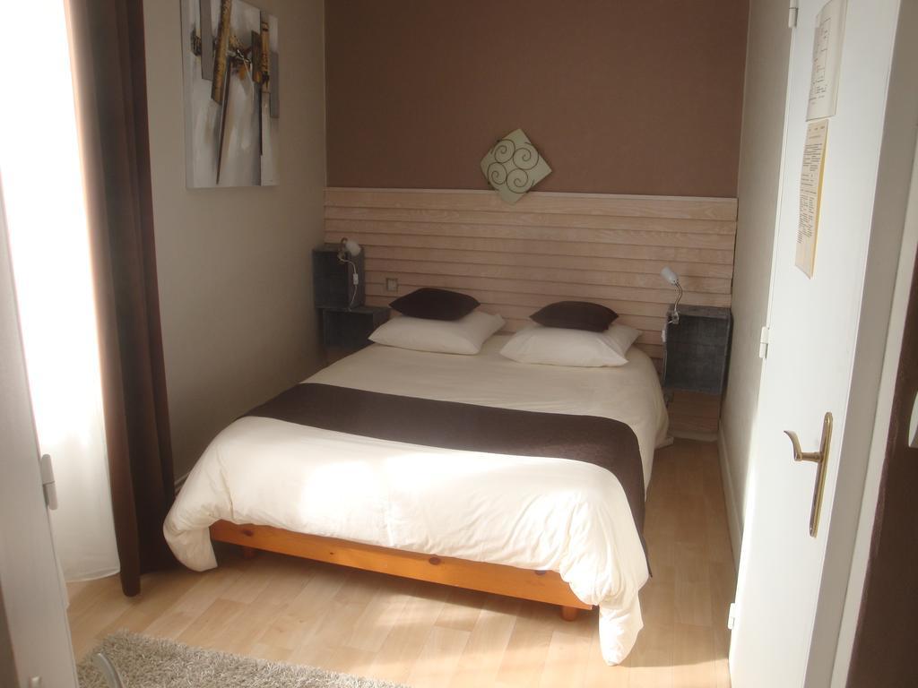 Auberge du Château Châteauneuf-d'Ille-et-Vilaine Quarto foto